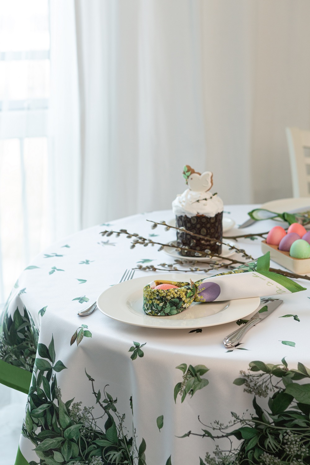 СКАТЕРТЬ ДЛЯ КРУГЛОГО СТОЛА 150×150 