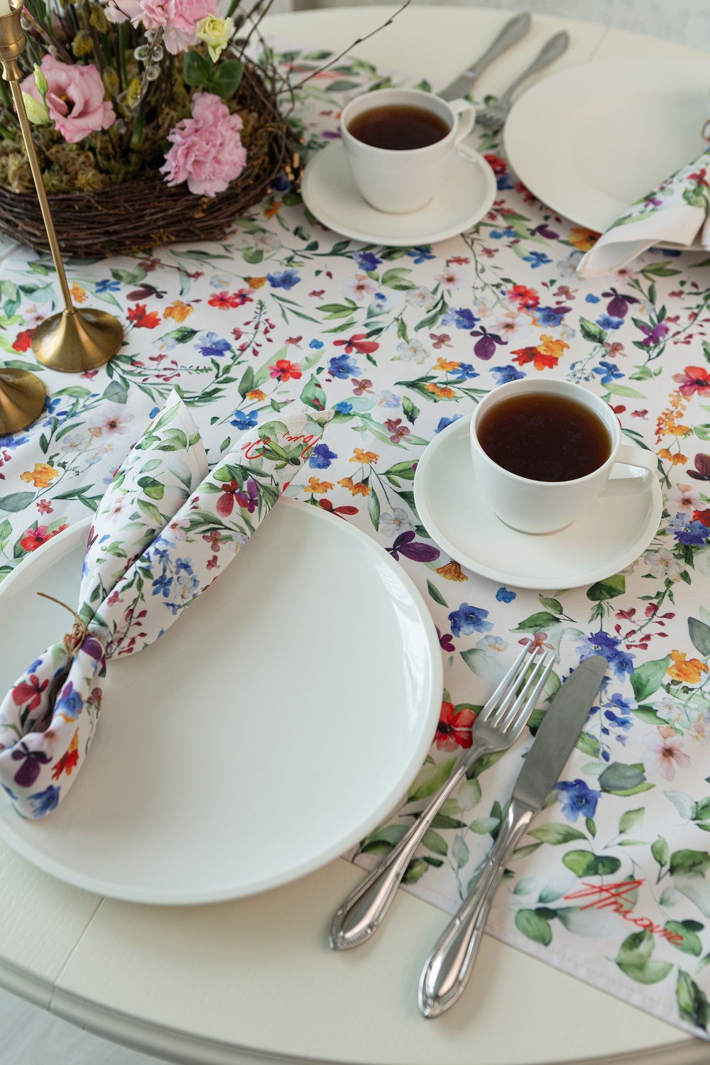 САЛФЕТКА ДЛЯ ДЕКОРА И СЕРВИРОВКИ 70×70 