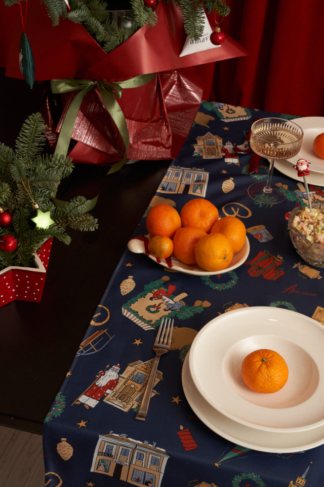 Скатерть новогодняя 50*150    арт: 9.2252 A1